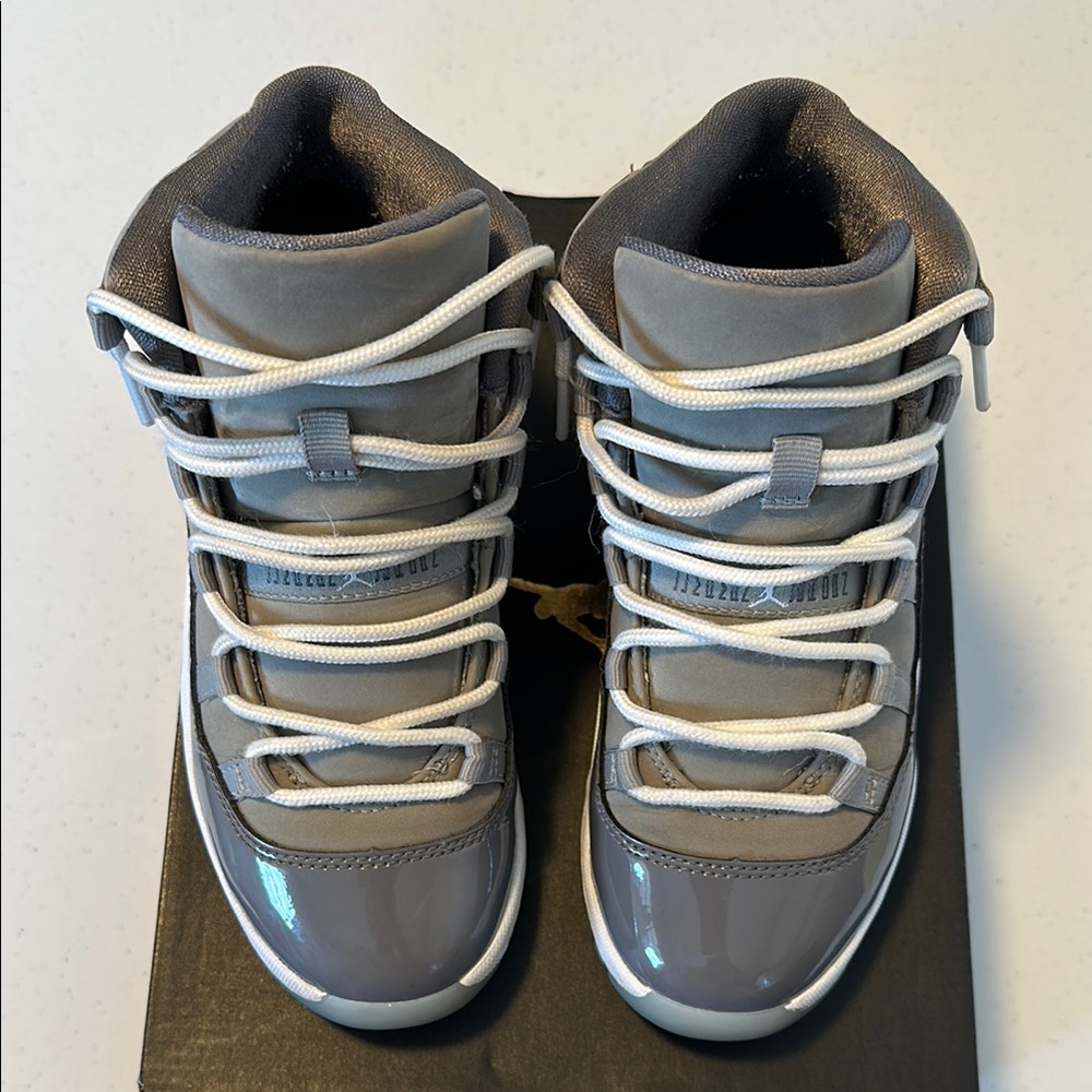 Kids Jordan Retro 11
